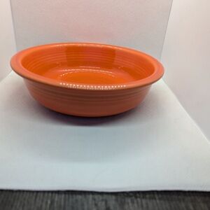 Fiestaware Post 86 color Poppy like new 

Classic Rim Cereal Bowl